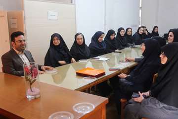 بزرگداشت روز کتابدار و تقدیر از کتابداران برتر و پیشکسوتان کتابداری دانشگاه