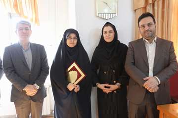 بزرگداشت روز کتابدار و تقدیر از کتابداران برتر و پیشکسوتان کتابداری دانشگاه